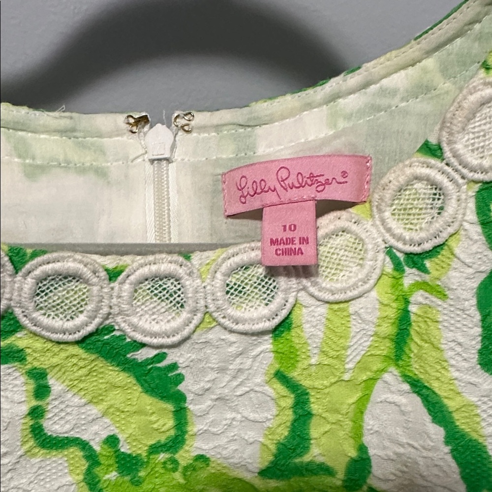 Lilly Pulitzer Floral Sleeveless Dress in Green and White - Picture 3 of 4